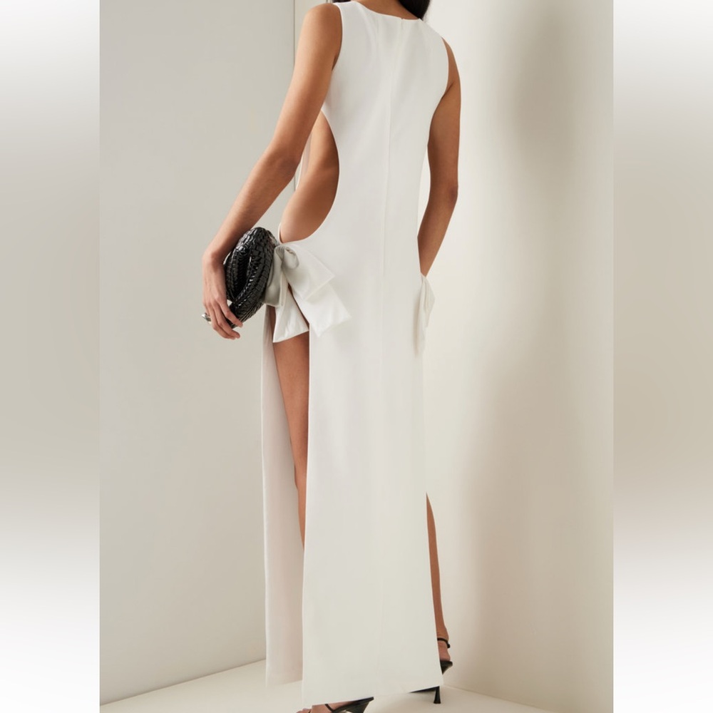 Monot Elegant White Backless Dress w/ TAGS - Picture 8 of 10